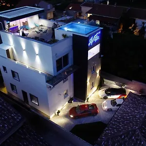 Maison d'hôtes Luxury Lavie
